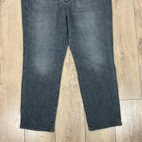 NWT Wrangler Walker 677 High Rise Slim Jeans Gray Wash Denim Size 34 x 28 - Picture 5 of 11